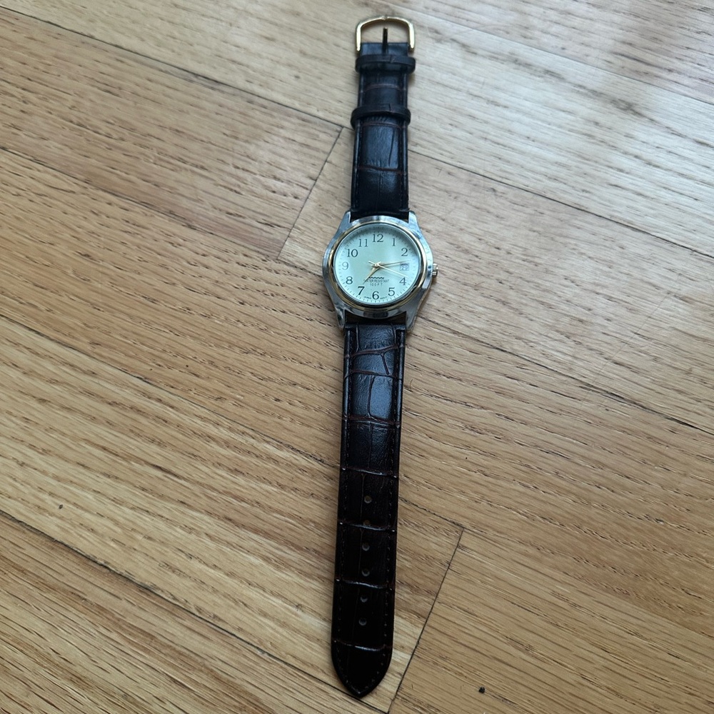 Water resistant watch